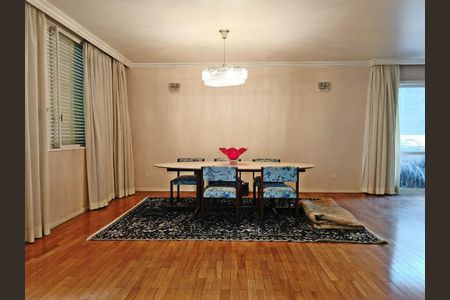 Apartamento à venda com 3 quartos, 210m² em Santa Cecilia, São Paulo