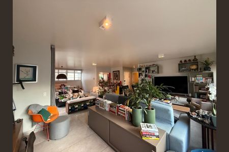 Apartamento à venda com 3 quartos, 226m² em Jardim Paulista, São Paulo