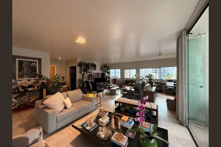 Apartamento à venda com 3 quartos, 226m² em Jardim Paulista, São Paulo