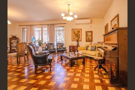 Casa à venda com 4 quartos, 410m² em Perdizes, São Paulo