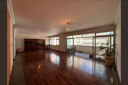 Apartamento à venda com 3 quartos, 200m² em Jardim Paulista, São Paulo