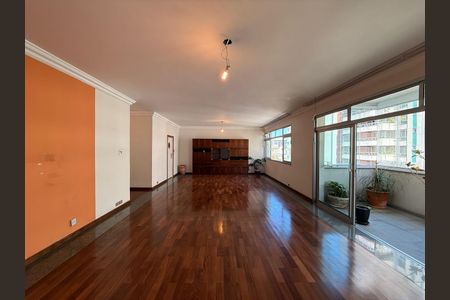 Apartamento à venda com 3 quartos, 200m² em Jardim Paulista, São Paulo