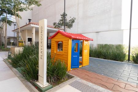 Apartamento à venda com 32m², 2 quartos e sem vaga Apartamento à venda com 32m², 2 quartos e sem vagaÁrea Comum - Playground