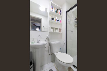 Apartamento à venda com 32m², 2 quartos e sem vaga Apartamento à venda com 32m², 2 quartos e sem vagaBanheiro