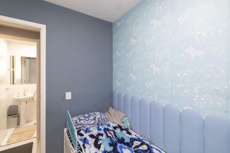 Quarto 1 de apartamento à venda com 2 quartos, 32m² em Vila Carmosina, São Paulo