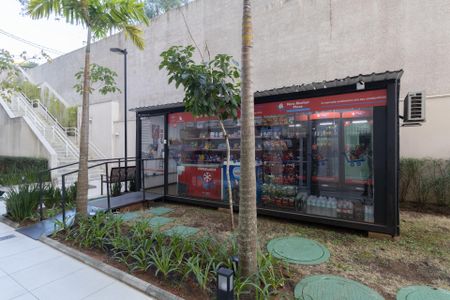 Apartamento à venda com 32m², 2 quartos e sem vaga Apartamento à venda com 32m², 2 quartos e sem vagaÁrea Comum - Mini Mercado