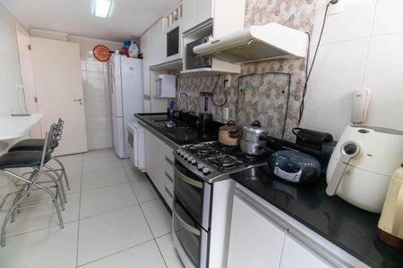 Apartamento à venda com 84m², 2 quartos e 1 vagaCozinha