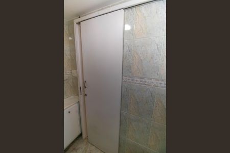 Apartamento à venda com 84m², 2 quartos e 1 vagaBanheiro da Suíte