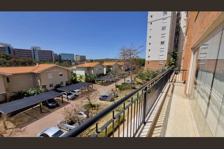 Apartamento à venda com 240m², 4 quartos e 4 vagas