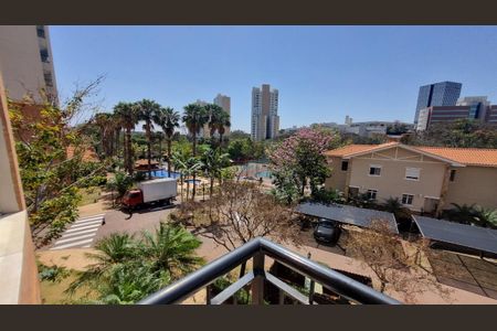 Apartamento à venda com 240m², 4 quartos e 4 vagas