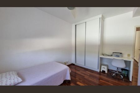 Apartamento à venda com 240m², 4 quartos e 4 vagas
