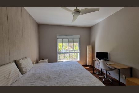 Apartamento à venda com 240m², 4 quartos e 4 vagas