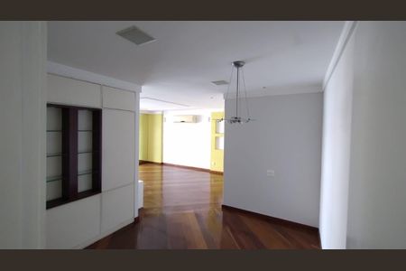 Apartamento à venda com 3 quartos, 230m² em Ingá, Niterói