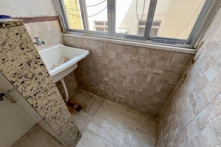 Apartamento à venda com 40m², 2 quartos e 1 vagaÁrea de Serviço