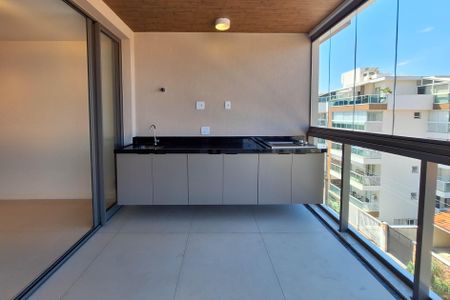 Varanda gourmet de apartamento para alugar com 2 quartos, 85m² em Piratininga, Niterói