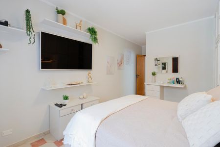 Casa à venda com 180m², 3 quartos e 4 vagas Casa à venda com 180m², 3 quartos e 4 vagasSuíte 1