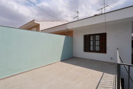 Casa à venda com 180m², 3 quartos e 4 vagas Casa à venda com 180m², 3 quartos e 4 vagasGaragem 2