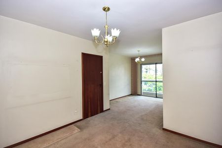 Apartamento à venda com 90m², 3 quartos e 2 vagasSala