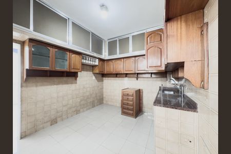 Apartamento à venda com 80m², 2 quartos e sem vaga Apartamento à venda com 80m², 2 quartos e sem vagaCozinha