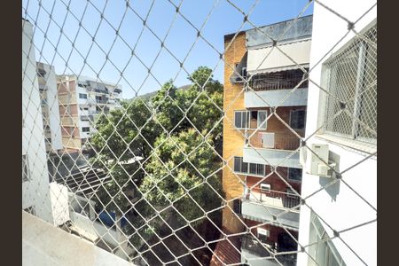 Sala Vista de apartamento para alugar com 2 quartos, 80m² em Penha Circular, Rio de Janeiro