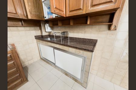 Apartamento à venda com 80m², 2 quartos e sem vaga Apartamento à venda com 80m², 2 quartos e sem vagaCozinha
