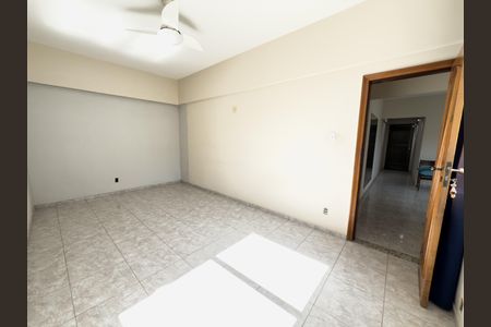 Quarto 1 de apartamento para alugar com 2 quartos, 80m² em Penha Circular, Rio de Janeiro