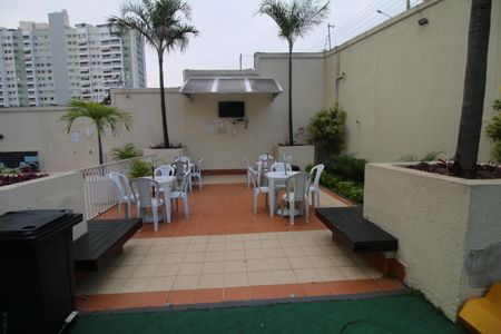 Apartamento à venda com 49m², 2 quartos e 1 vagaÁrea comum - Piscina