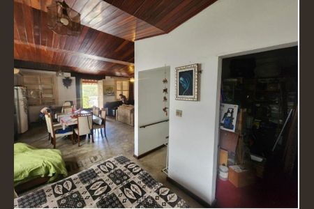 Casa à venda com 1450m², 16 quartos e 10 vagas