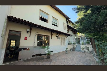 Casa à venda com 1450m², 16 quartos e 10 vagas