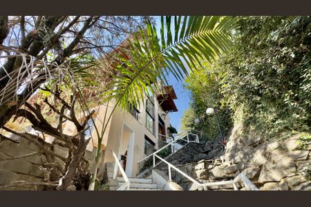 Casa à venda com 1450m², 16 quartos e 10 vagas