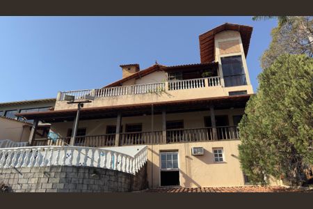 Casa para alugar com 16 quartos, 1450m² em Pampulha, Belo Horizonte