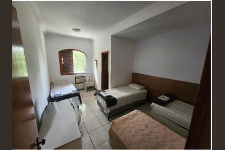 Casa à venda com 1450m², 16 quartos e 10 vagas