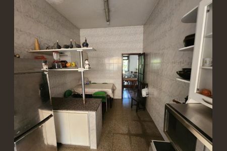 Casa à venda com 1450m², 16 quartos e 10 vagas