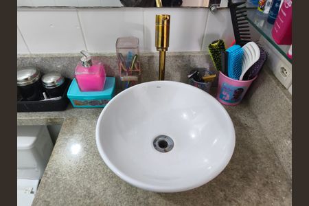 Apartamento para alugar com 33m², 1 quarto e sem vaga Apartamento para alugar com 33m², 1 quarto e sem vagaBanheiro