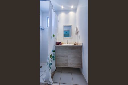 Casa de condomínio à venda com 150m², 3 quartos e 2 vagasBanheiro Social