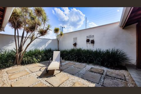 Casa de condomínio à venda com 150m², 3 quartos e 2 vagasÁrea gourmet