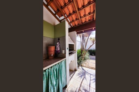 Casa de condomínio à venda com 150m², 3 quartos e 2 vagasÁrea gourmet