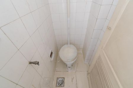 Apartamento à venda com 60m², 2 quartos e 1 vaga Apartamento à venda com 60m², 2 quartos e 1 vagaBanheiro de serviço