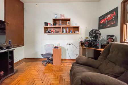 Casa à venda com 149m², 3 quartos e 2 vagasQuarto 
