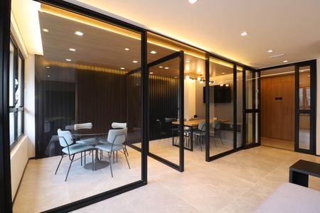 Studio à venda com 35m², 1 quarto e sem vaga Studio à venda com 35m², 1 quarto e sem vagaCoworking