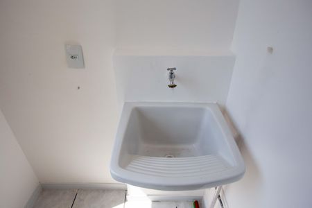 Apartamento à venda com 71m², 3 quartos e 1 vagaÁrea de Serviço