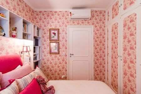 Apartamento à venda com 180m², 4 quartos e 3 vagas Apartamento à venda com 180m², 4 quartos e 3 vagasQuarto 1