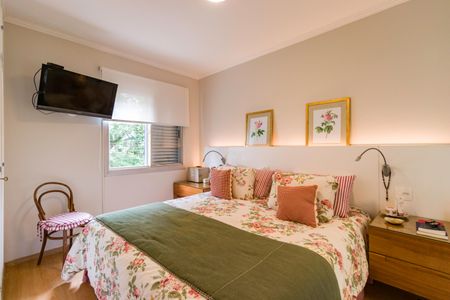 Apartamento à venda com 180m², 4 quartos e 3 vagas Apartamento à venda com 180m², 4 quartos e 3 vagasSuíte 1