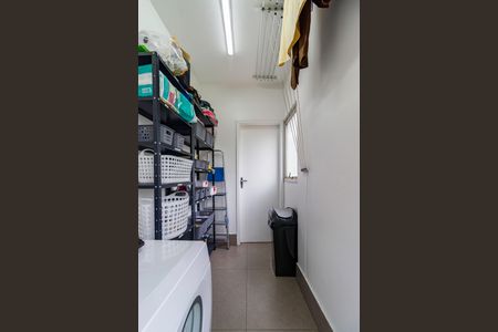 Apartamento à venda com 180m², 4 quartos e 3 vagas Apartamento à venda com 180m², 4 quartos e 3 vagasÁrea de Serviço