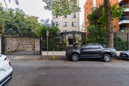 Apartamento à venda com 180m², 4 quartos e 3 vagas Apartamento à venda com 180m², 4 quartos e 3 vagasÁrea comum