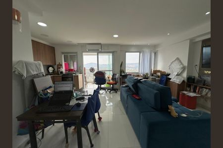 Apartamento à venda com 59m², 1 quarto e 2 vagasSala