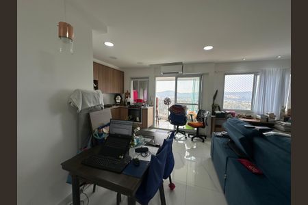 Apartamento à venda com 59m², 1 quarto e 2 vagasSala