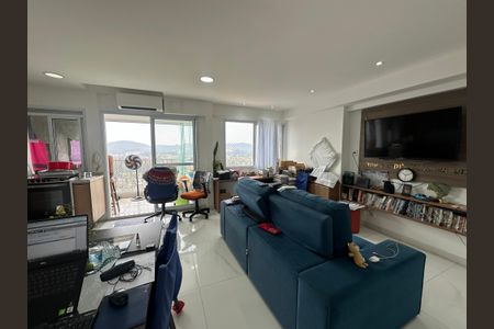 Apartamento à venda com 59m², 1 quarto e 2 vagasSala