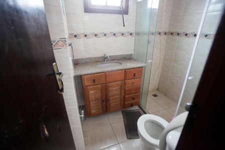 Casa à venda com 140m², 3 quartos e 2 vagasBanheiro da Suíte