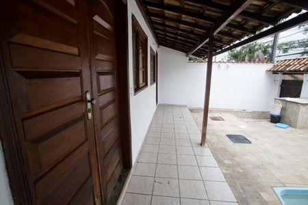 Casa à venda com 140m², 3 quartos e 2 vagasVaranda da Frente